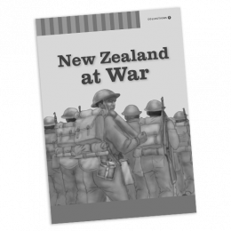 COLLECTIONS BOOK 7 New Zealand At War