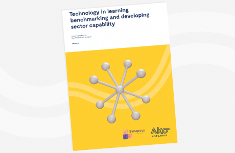 SYNTHESIS REPORT Technology in learning benchmarking and developing sector capability